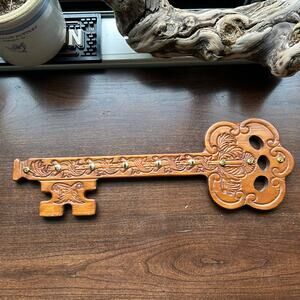 Vintage Cape craft Hand Carved Wood Skeleton Key Wall Hook wall decor